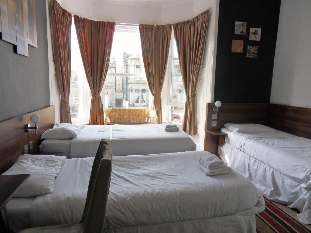 บลอสซัมเกสท์เฮาส์ Hotel เอดินบะระ ห้อง รูปภาพ