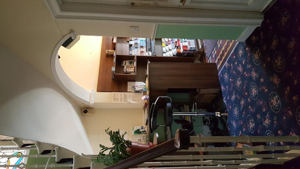 บลอสซัมเกสท์เฮาส์ Hotel เอดินบะระ ภายนอก รูปภาพ